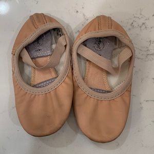Leather Revolution Dancewear Ballet flats 🩰